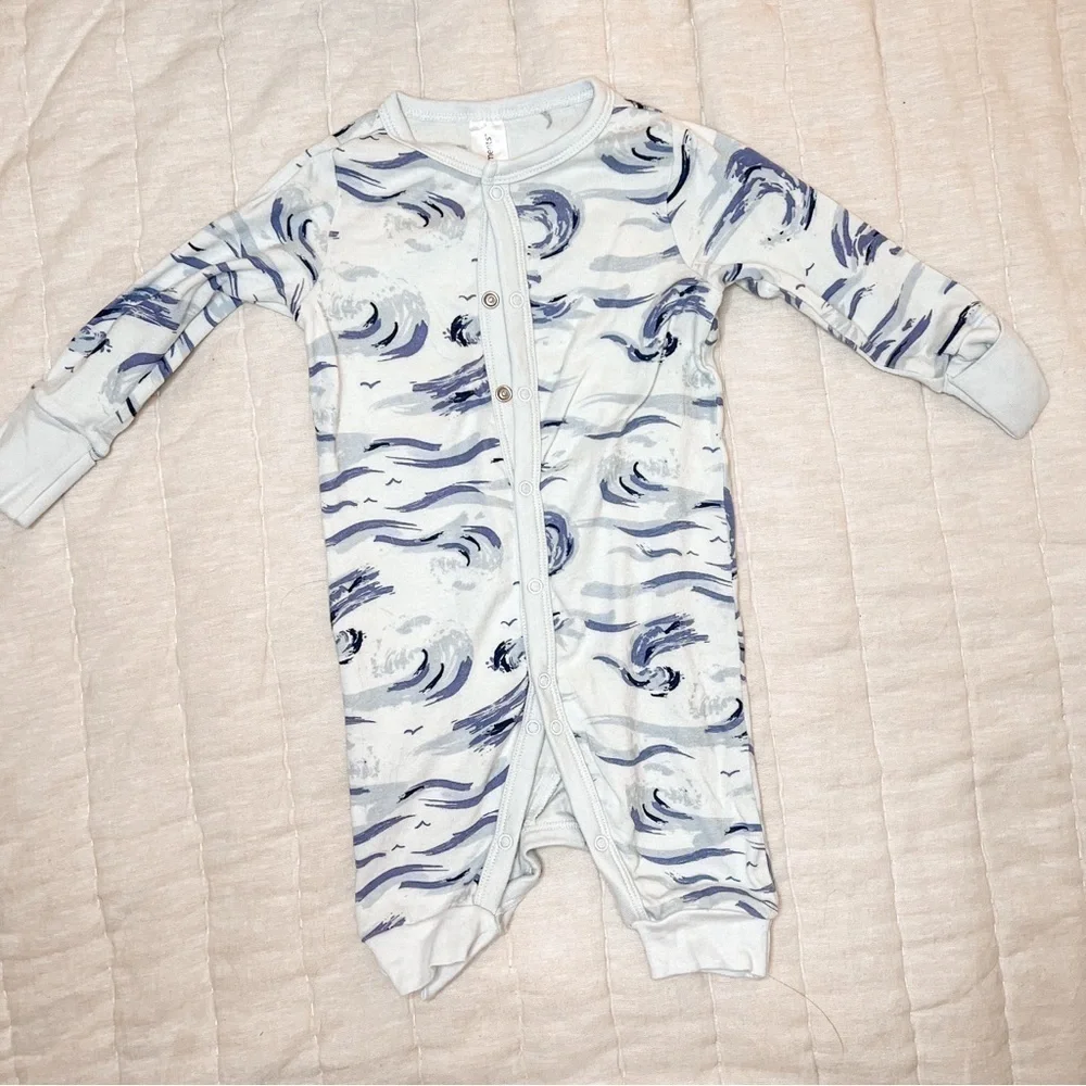 Modern Moments Infant Boys Blue Waves Snap front Knit Sleeper Pajamas 0-3 Months